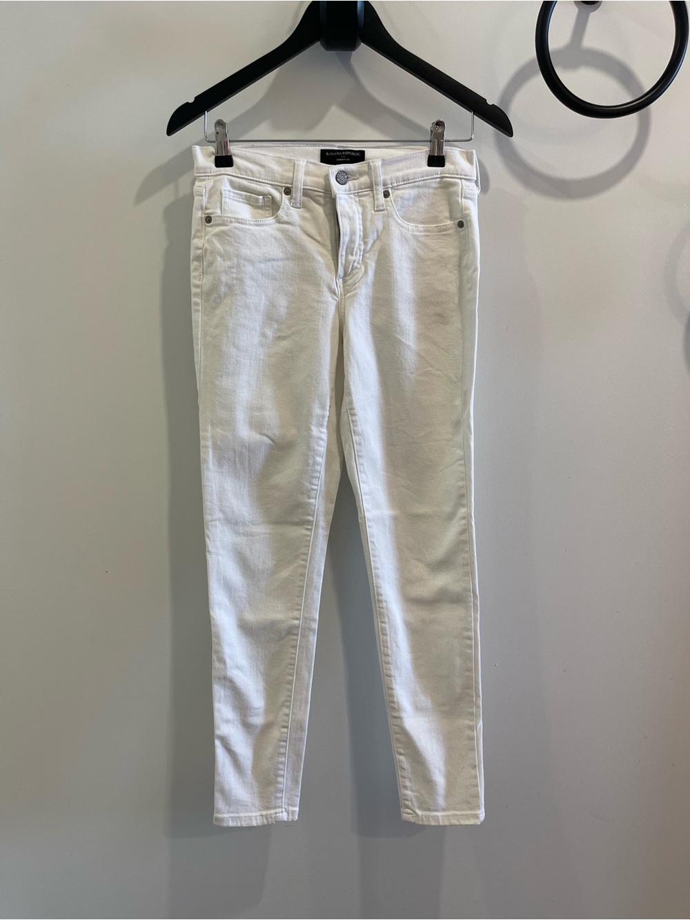 Banana Republic White Skinny Jeans